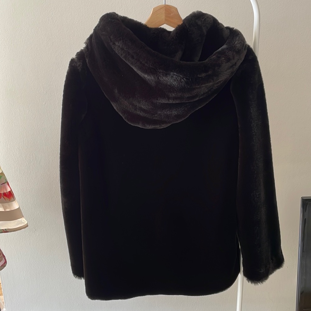 Gorgeous faux fur ZARA jacket size S
